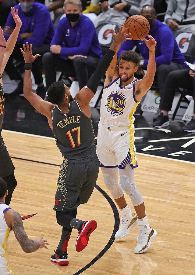 赛前国王杯焦点战，波尔图状态回暖，压力陡增，团队化学反应显著(增幅反应剧变反应)-九游游戏旧版本